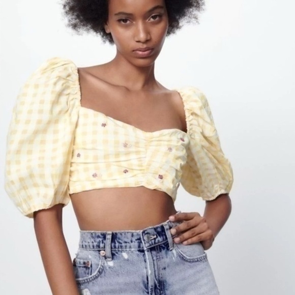 Zara Yellow & White Gingham Off-Shoulder or on the Shoulder Crop Top - Picture 6 of 12